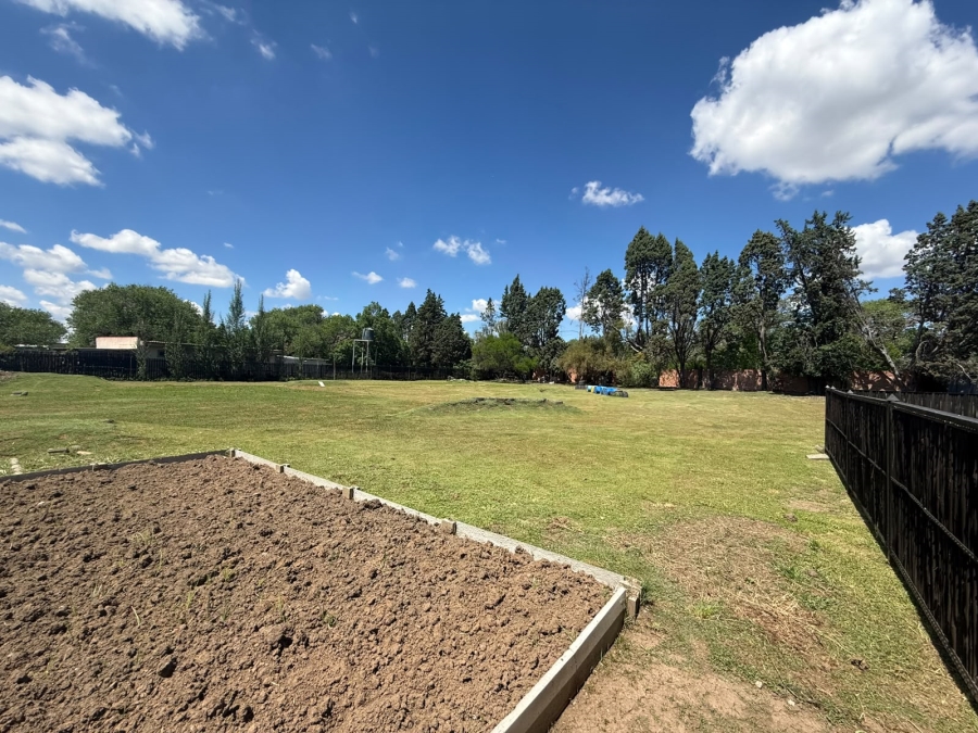 4 Bedroom Property for Sale in Roodewal Free State